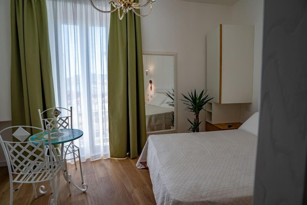 Aquamar Bed And Breakfast Crotone Buitenkant foto