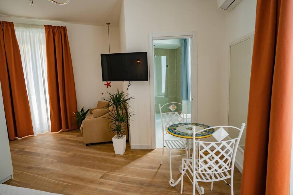 Aquamar Bed And Breakfast Crotone Buitenkant foto