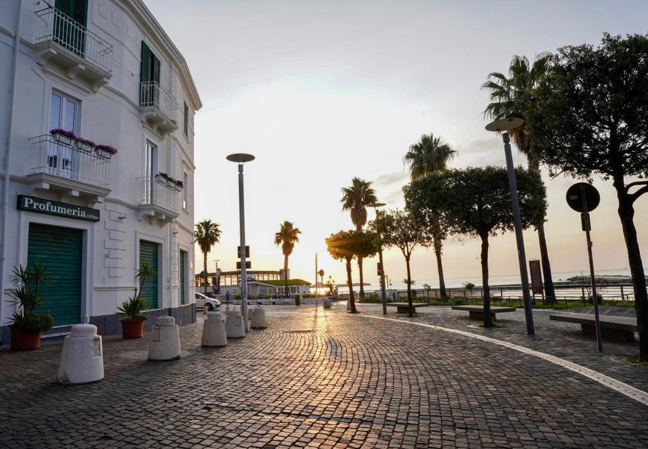 Aquamar Bed And Breakfast Crotone Buitenkant foto